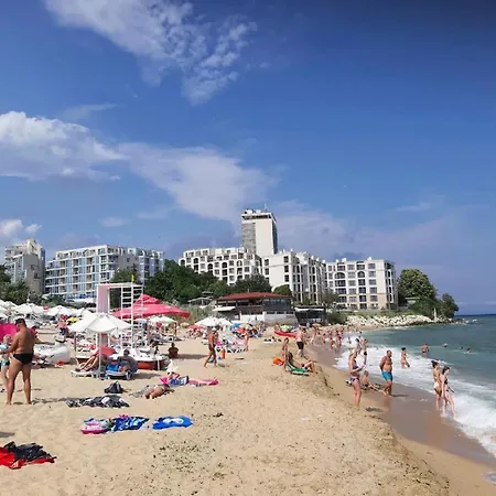 Appartement Lovely Nest With Glass Veranda