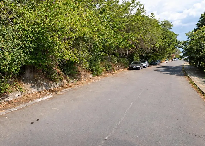 Lovely Nest With Glass Veranda Appartement